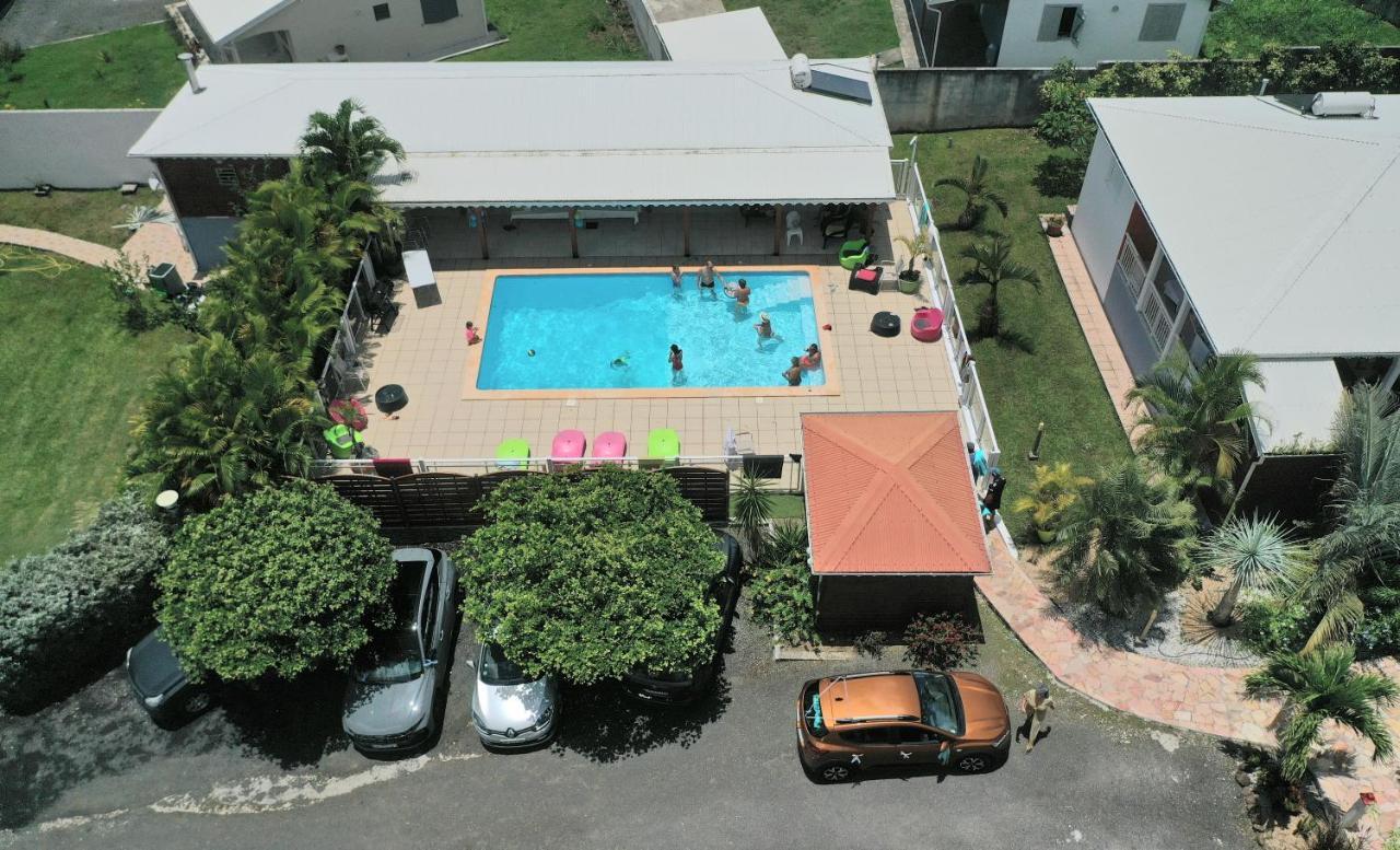 Les Villas De Boisvin Le Moule Exterior photo